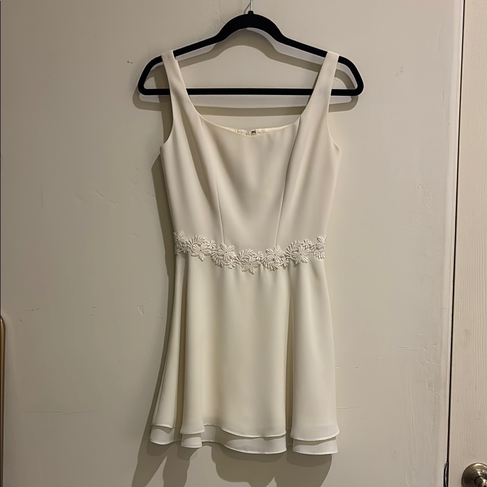 Ann Taylor off White Sleeveless mini Dress
